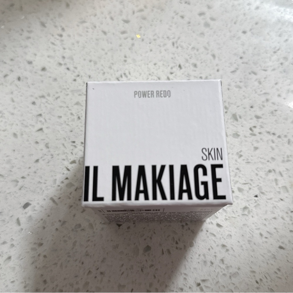 New il makiage power redo wrinkle fix